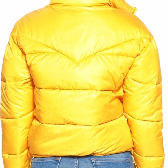 Puffer Coat/Jacket - Picture 2 of 3